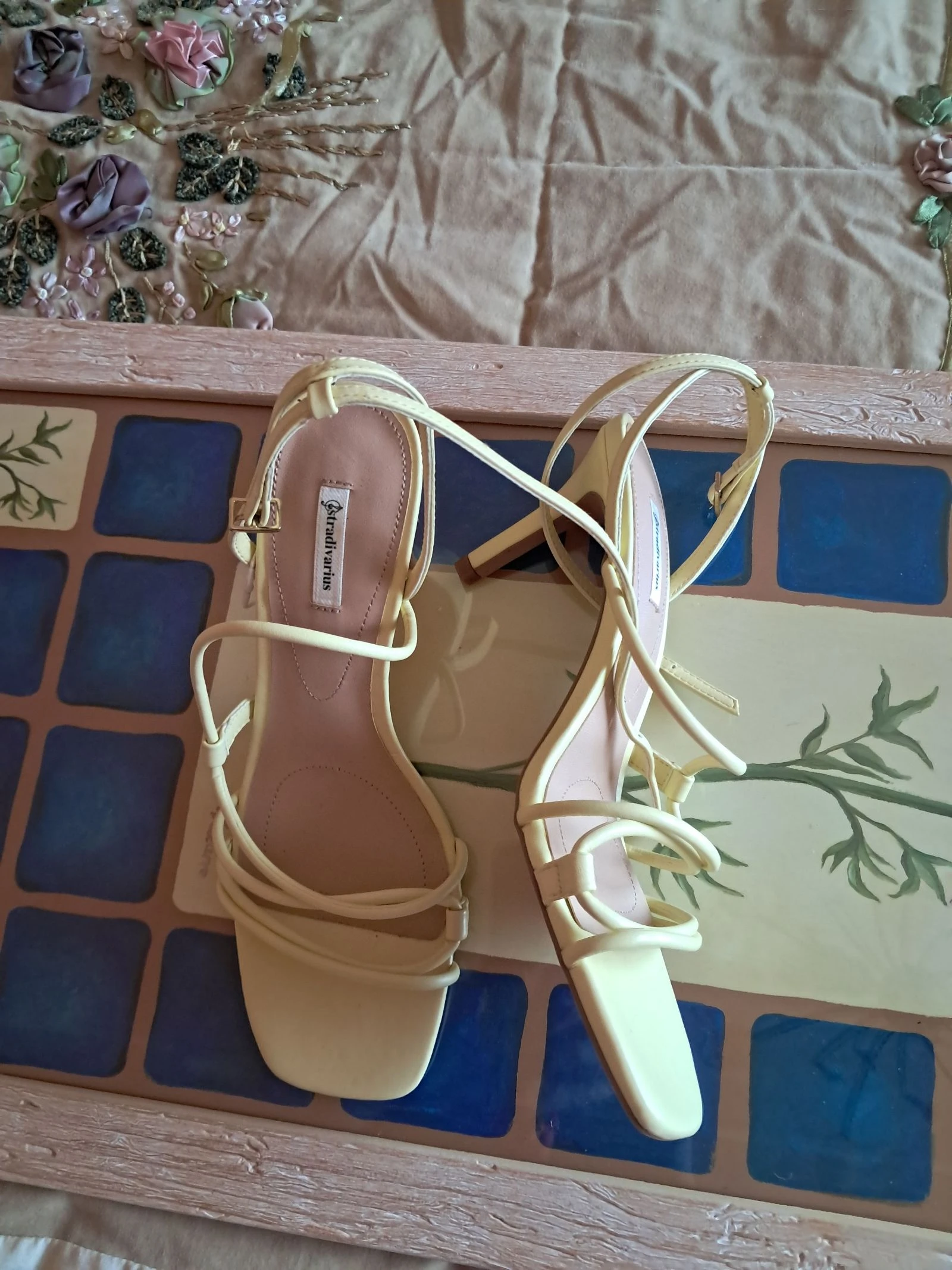 Sandalias tacón de mujer  – photo 2
